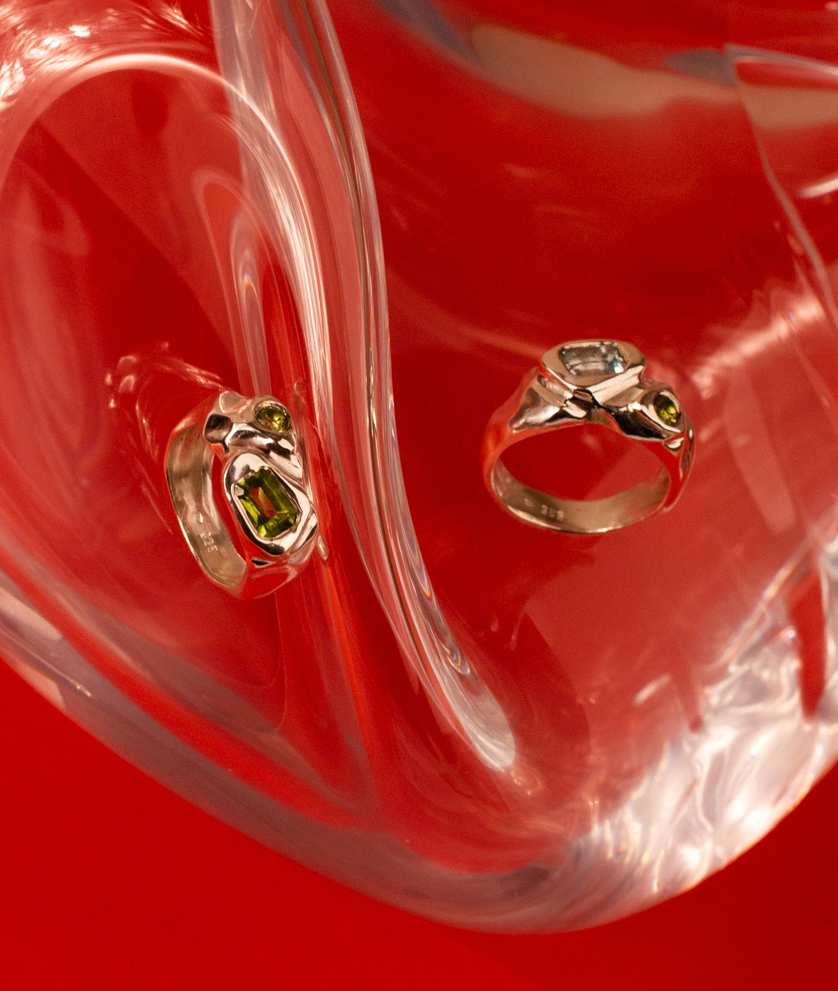 Rings_2_Colour