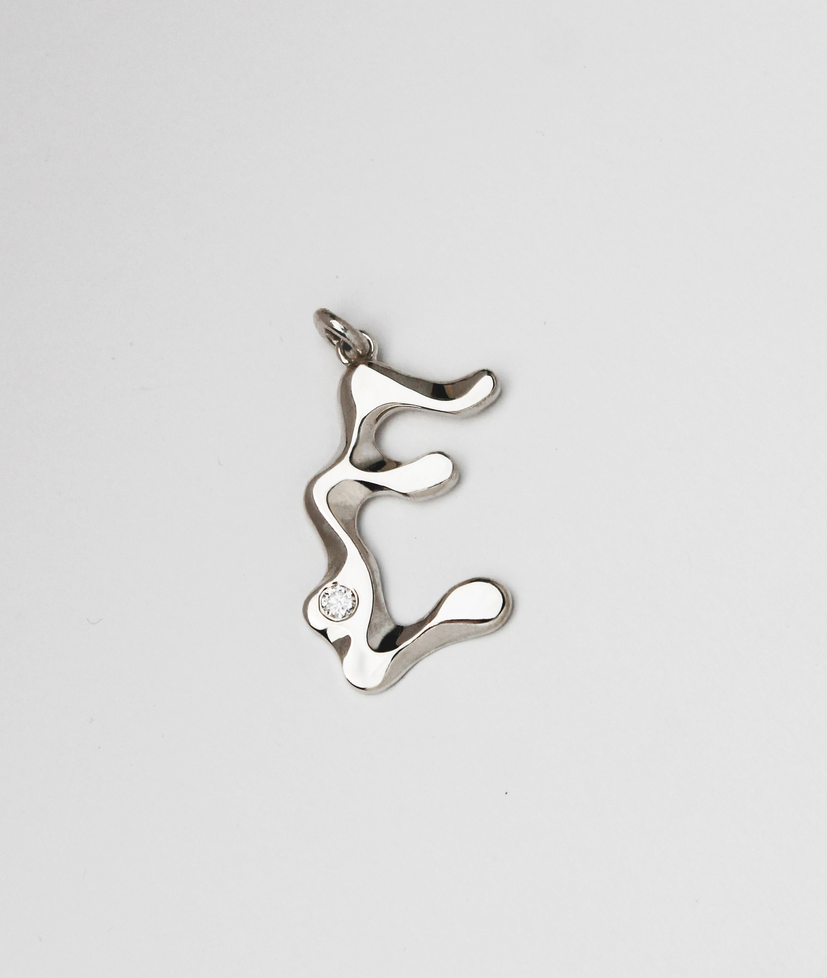Letter_E_HumanType_Pendant